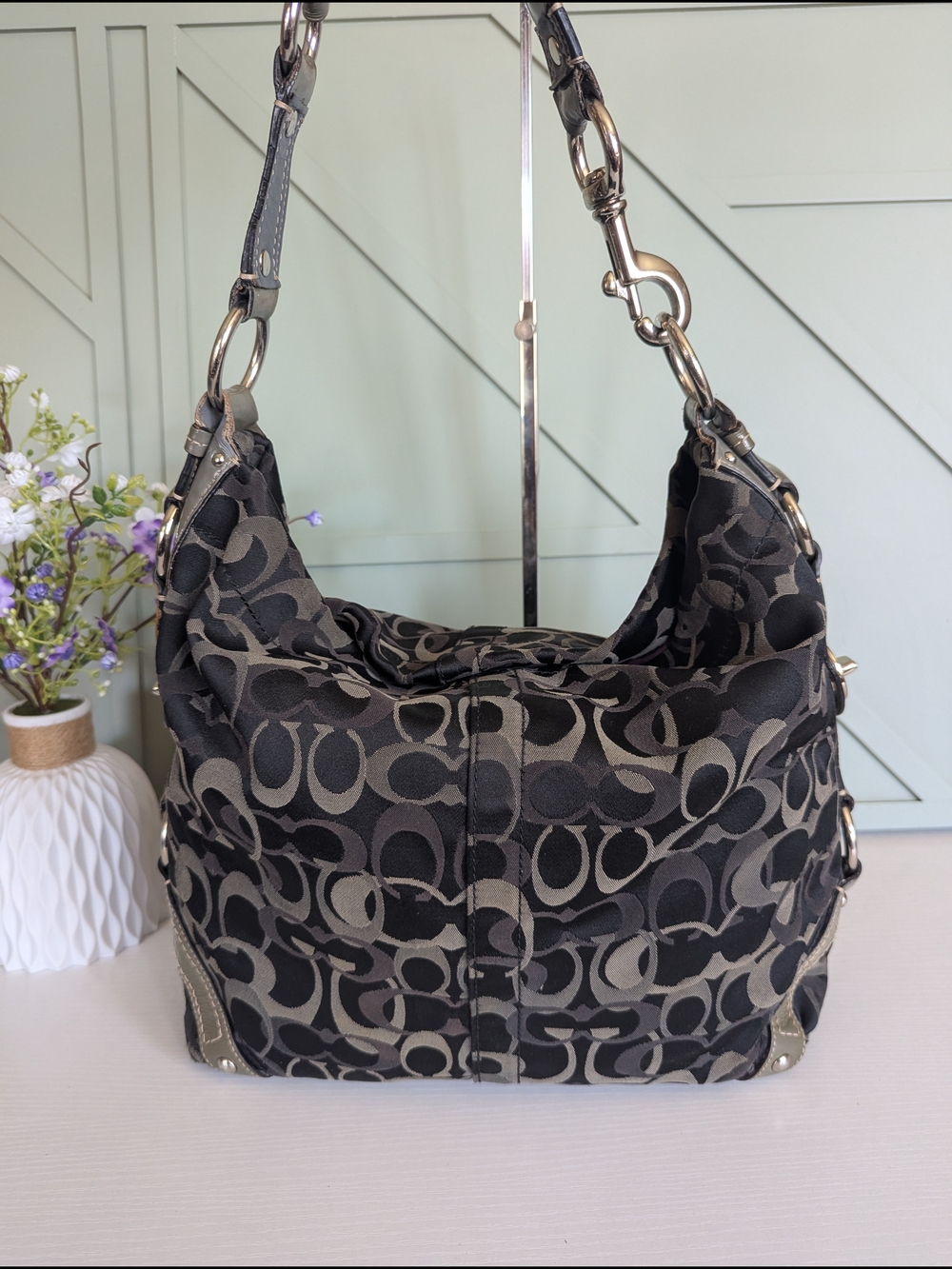 Vintage Coach Carly Hobo Bag - Picture 5 of 12